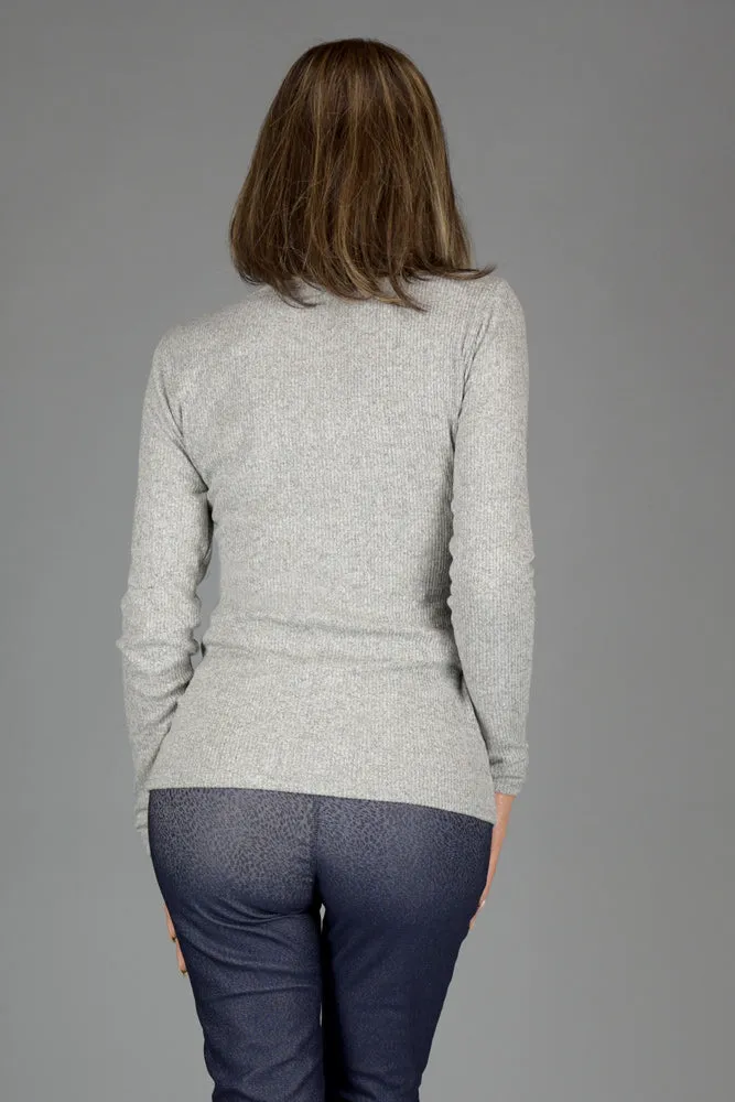 En Femme Exceptionally Soft Henley