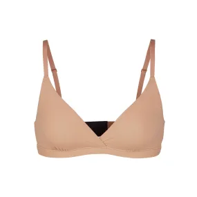 FITS EVERYBODY CROSSOVER BRALETTE | OCHRE