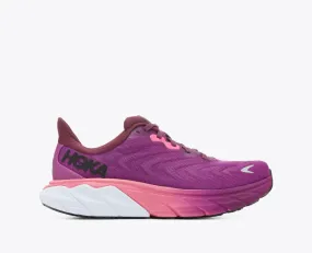 Hoka Womens Arahi 6-Grape Wine / Beautyberry (1123195-GWBY)