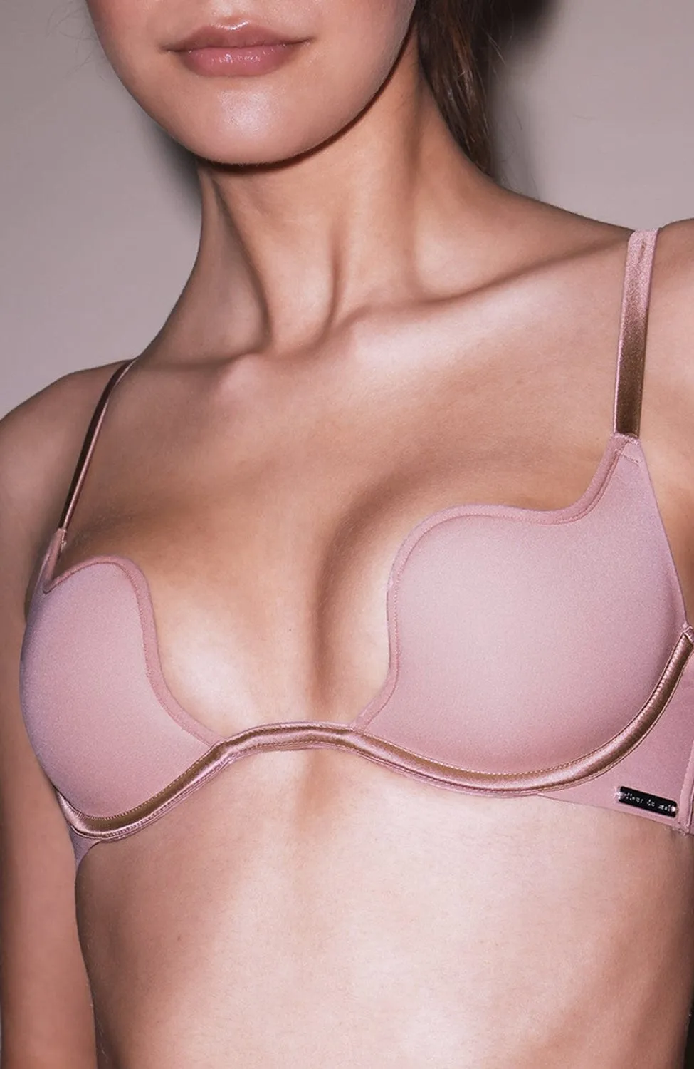 Le Stretch Micro U-Plunge Bra