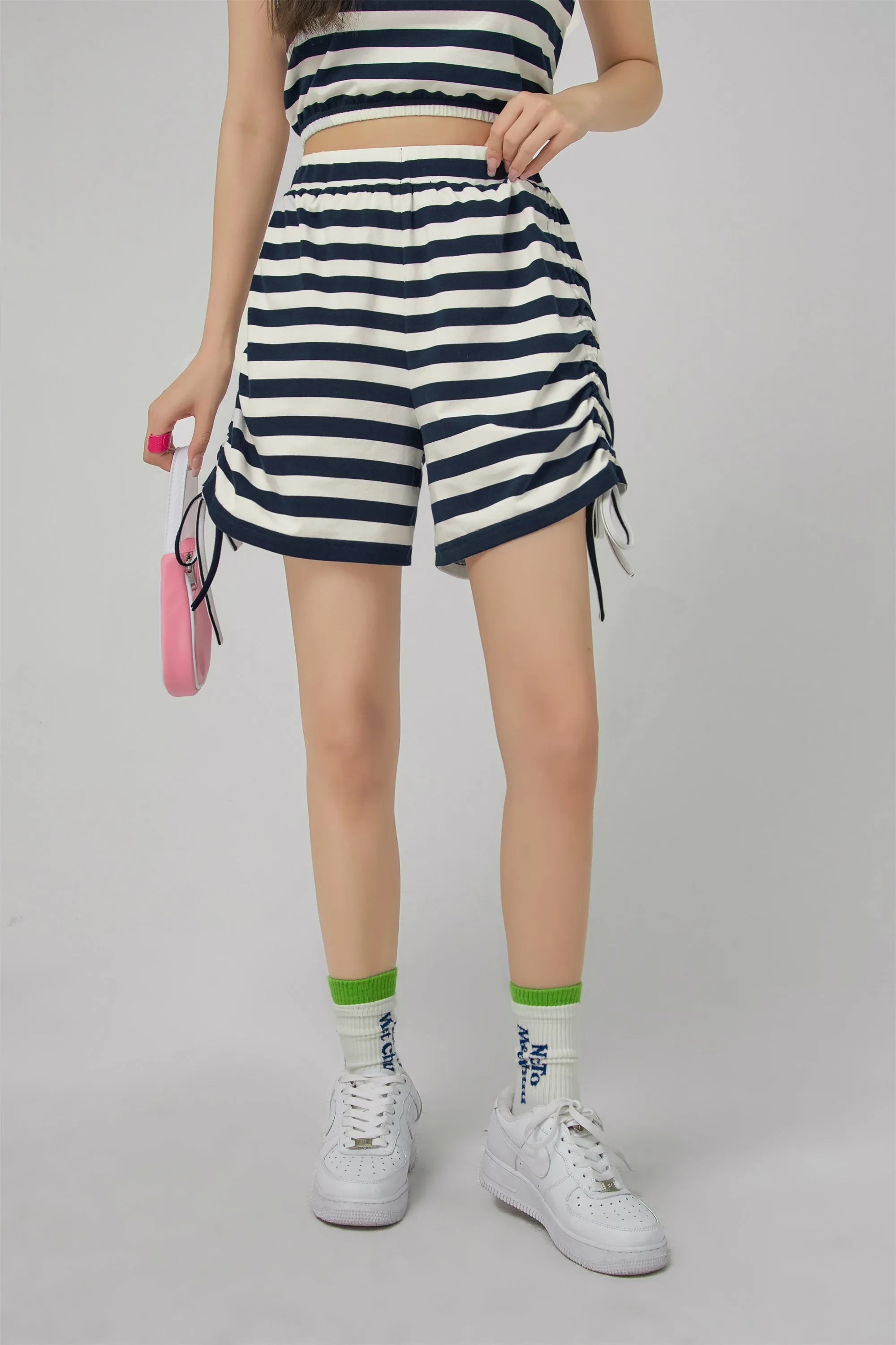 Striped Shirring Loose Shorts